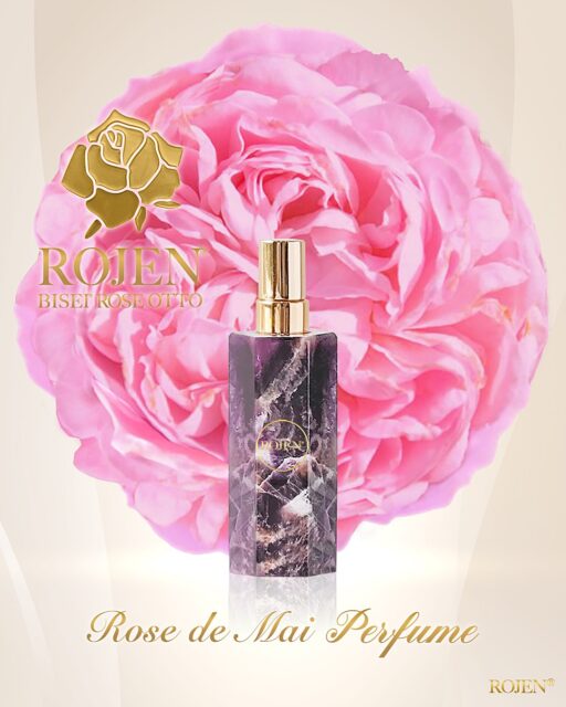 🌟🌟🌟🌟🌟🌟🌟
香水の概念を変える
美整ローズオットー
PERFUME
🌟🌟🌟🌟🌟🌟🌟

美整オイル（スキンケア）の上から
「少量のスペシャルケア」
または「香水」として
最高のエイジングケアを叶えます。

🌹ローズ・ド・メイ パフューム
間もなく入荷します♥️

♥️詳しくはこちらから
https://rojen.jp/products/bisei-rose-otto/

✨✨✨ 💖 ✨✨✨
ROJEN公式サイト
🇯🇵日本
rojen.jp
スキンケアご購入ダイレクトページ
https://rojen.jp/bisei-oil/shop/
🇺🇸USA
rojenusa.com
ROJEN Organic Skincare
https://rojenusa.com/biseioil/

#ROJEN #biseioil #美整オイル #アンチエイジング #エイジングケア #スキンケア #美容  #紫外線対策 #美容オイル #美肌 #オーガニック  #美容液  #ローズオットー #ホワイトローズ #ダマスクローズ #ローズドメイ #damaskrose #roseottoessentialoil #organic #roseottoessentialoil #calming #relaxing