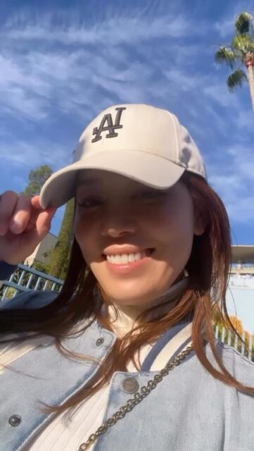 また今年も大谷選手バブルヘッド😊
全制覇するのだ😎✨🌹✨
ROJENのおかげで
47歳になる今年も
超肌が綺麗ってめちゃめちゃ褒めら更新中
ROJEN公式サイト�
🇯🇵日本
rojen.jp
スキンケアご購入ダイレクトページ
https://rojen.jp/bisei-oil/shop/
🇺🇸USA
rojenusa.com
ROJEN Organic Skincare �https://rojenusa.com/biseioil/
#ohtani #ohtanibobblehead #大谷バブルヘッド #ドジャーススタジアム